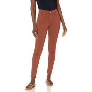 AG ADRIANO GOLDSCHMIED SATEEN FARRAH SKINNY ANKLE IN BRICK DUST SIZE 28 NWT